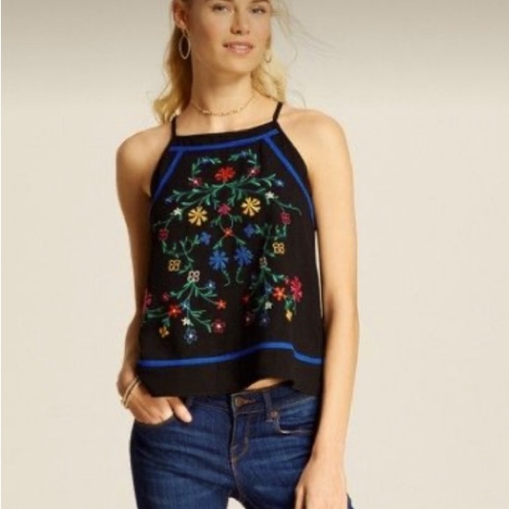 Floral Embroidered Tank